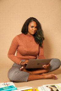 karima williams 4nklckhhhkm unsplash